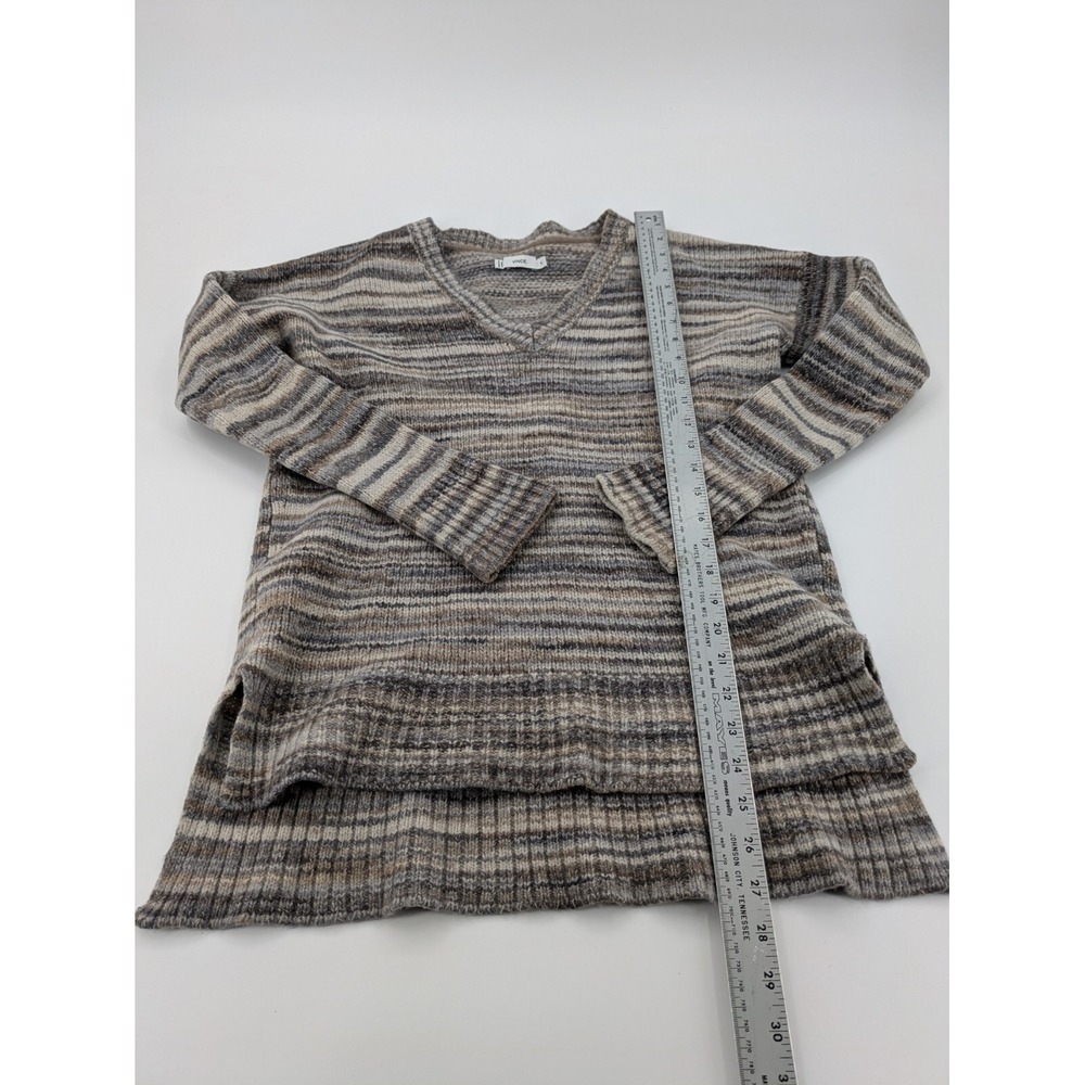 Vince Sweater Women's Size Medium Gray Brown Striped V-Neck Knit Wool Silk Blend - Picture 4 of 7